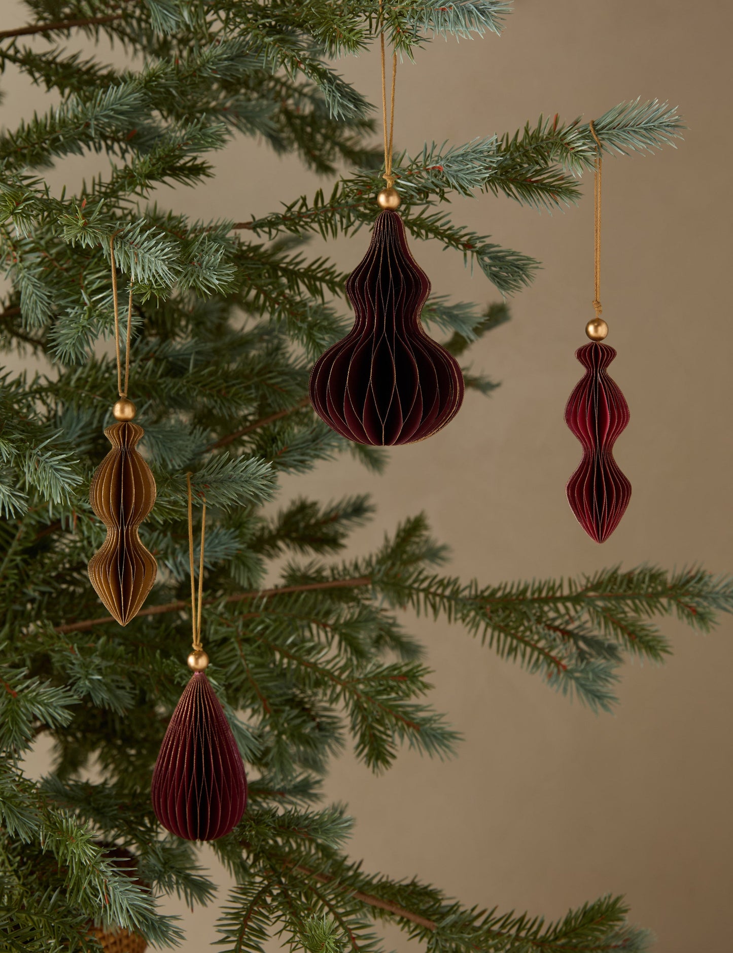 Décorations en papier Revel (lot de 4)
