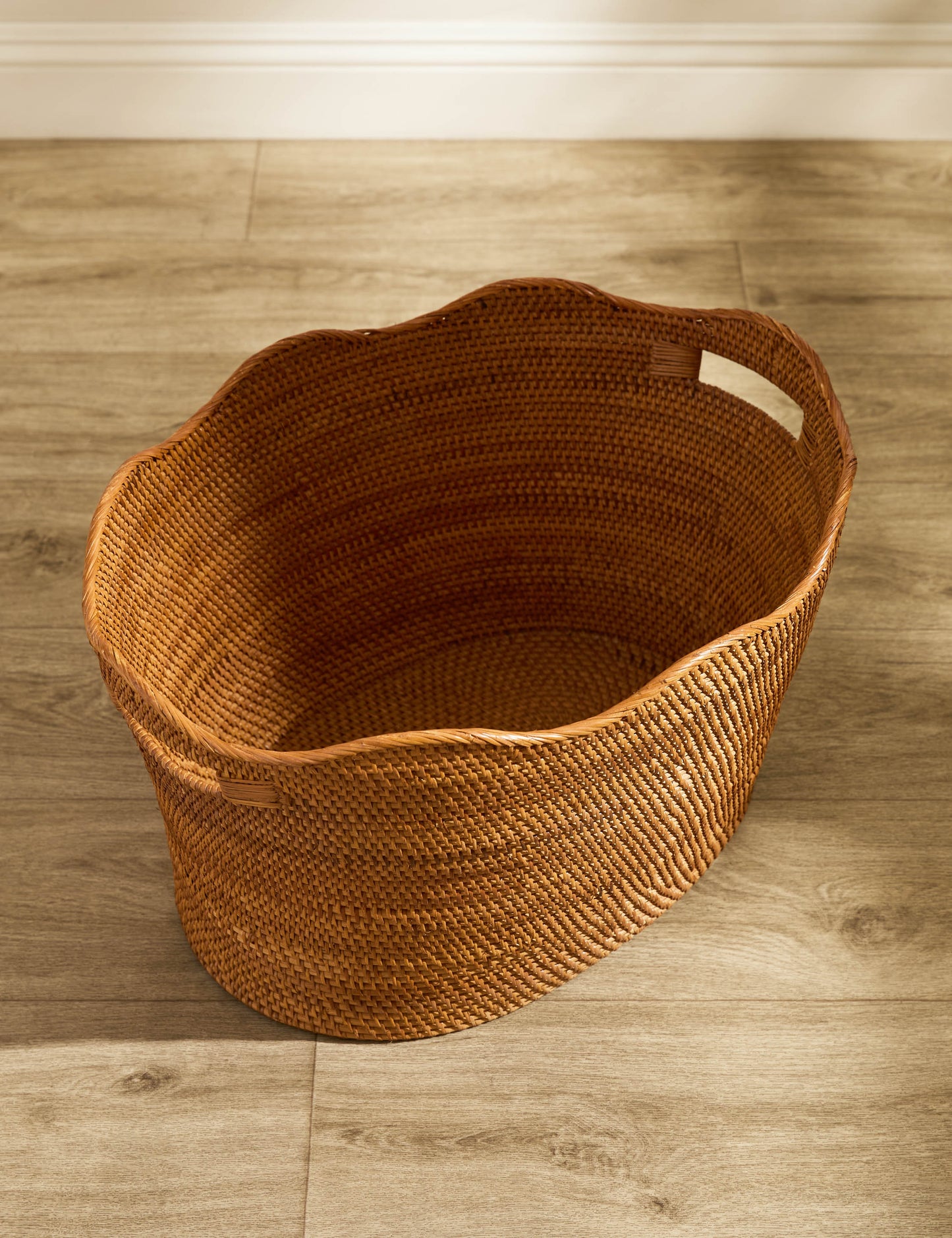 Panier à linge en rotin Tyna