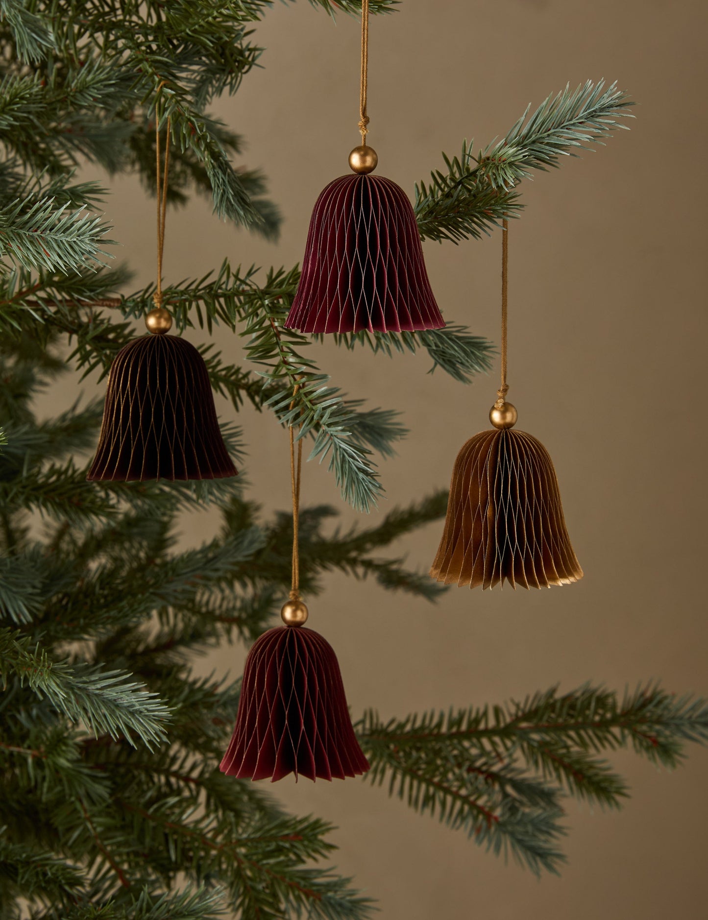 Décorations en papier Revel en forme de cloche (lot de 4)