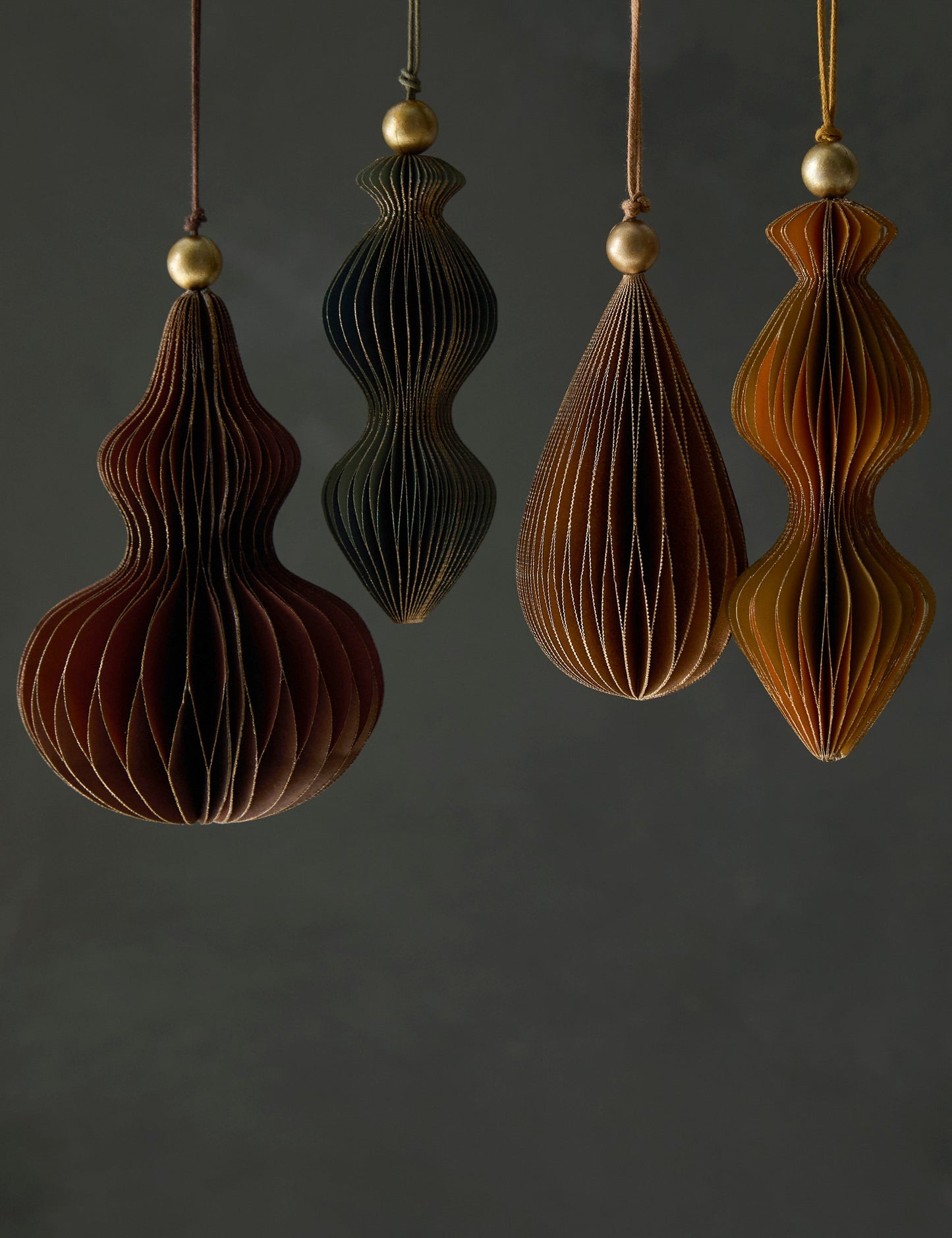 Décorations en papier Revel (lot de 4)