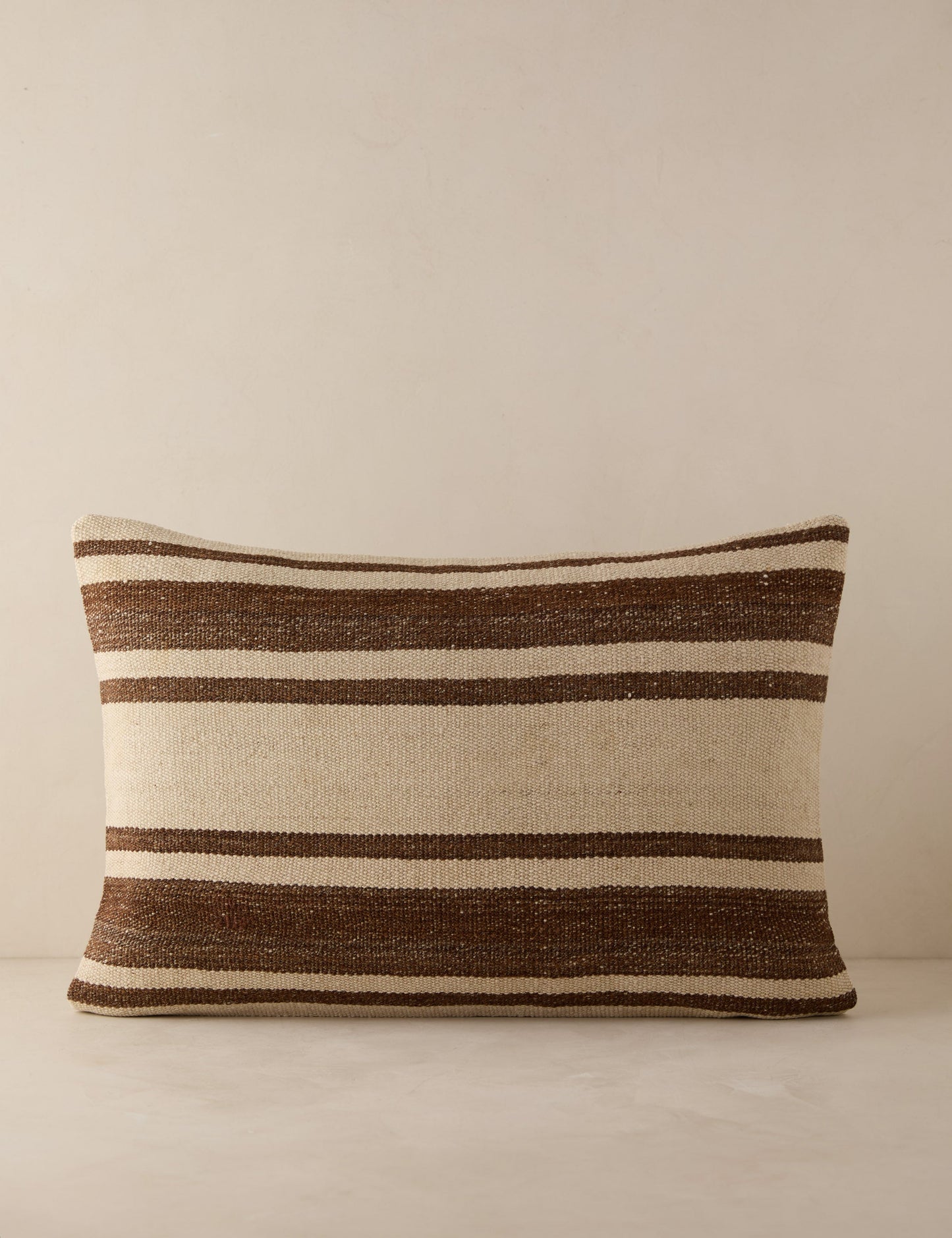 Coussin lombaire vintage n° 240, 16 x 24